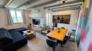 Appartamento Malinska, Malinska-Dubašnica, 81m2