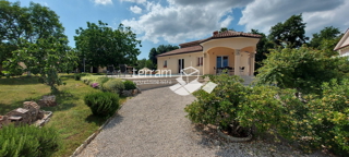 Istria, Tinjan, Kringa, Villa 174m2 con piscina e ampio giardino 1225m2, #vendita