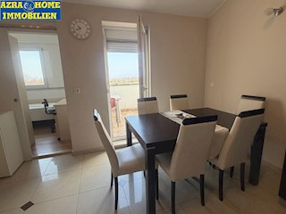 Vendita appartamento, Poreč, Kukci, 4 km dal mare, 45,28 m2 + 2,63 m2 (SO-373)