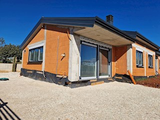 Vendita, Kaštelir, Casa a un piano in una zona tranquilla, in costruzione (KOP-770-A)