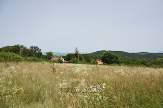 Terreno con vista su Montona