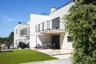 Appartamento con terrazza a Parenzo