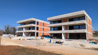 Nuovo appartamento vicino al mare e al centro di Parenzo