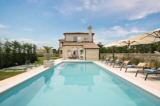 Lussuosa villa in pietra nel cuore dell'Istria - Villa Zoe 