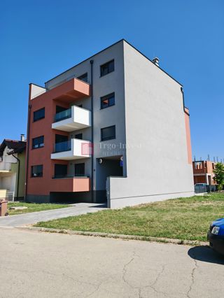 Appartamento Naselje Zrinski-Frankopana, Slavonski Brod, 53,75m2