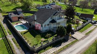 Casa Brodsko Vinogorje, Slavonski Brod, 170m2