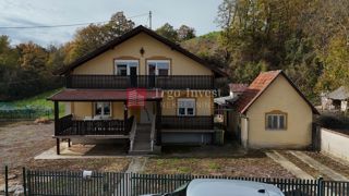 Casa Brodsko Vinogorje, Slavonski Brod, 220m2