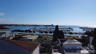 Un'altra casa residenziale a 50 metri dal mare e dal porto turistico di Umago