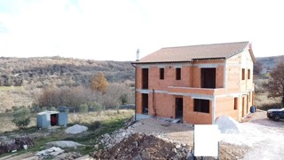 Casa bifamiliare con piscina nelle vicinanze di Buie
