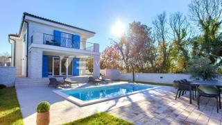 NUOVA VILLA IN PIETRA CON PISCINA IN POSIZIONE TRANQUILLA