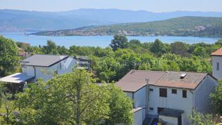 APPARTAMENTO IN POSIZIONE TRANQUILLA CON VISTA MARE
