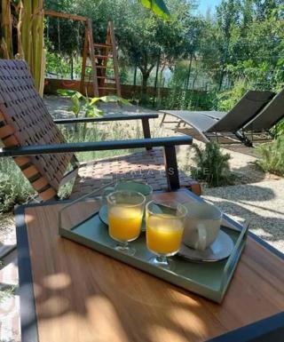 MONOLOCALE CON GIARDINO IN POSIZIONE TRANQUILLA