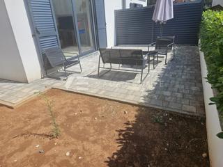 COMODO APPARTAMENTO AL PIANO TERRA CON GIARDINO IN OTTIMA POSIZIONE