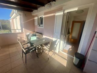 APPARTAMENTO CON DUE CAMERE DA LETTO IN POSIZIONE TRANQUILLA