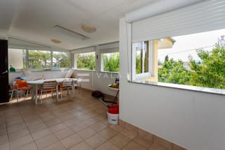 AMPIO APPARTAMENTO CON GIARDINO A 500 M DAL MARE