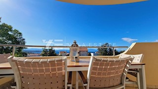 BILOCALE CON VISTA MARE RECENTEMENTE RISTRUTTURATO VICINO ALLA SPIAGGIA