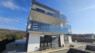 APPARTAMENTO SU DUE PIANI IN NUOVA COSTRUZIONE CON VISTA MARE