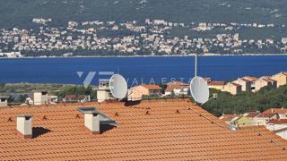 APPARTAMENTO CON VISTA MARE IN POSIZIONE TRANQUILLA