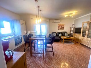 DUE APPARTAMENTI ARREDATI CON GIARDINO IN POSIZIONE TRANQUILLA