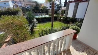 APPARTAMENTO AL PIANO TERRA CON GIARDINO IN POSIZIONE TRANQUILLA