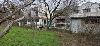 Senj, periferia, casa familiare di 150 m2 su un terreno di 1000 m2, vista mare, in vendita