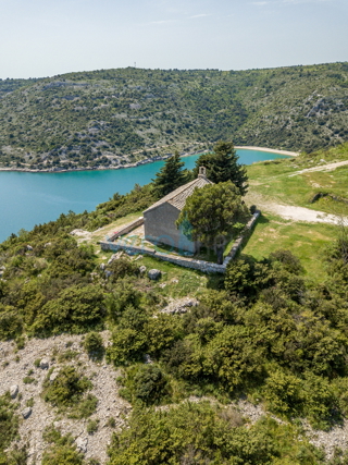 Istria, Rakalj, &quot;qualcosa di blu&quot;, unico! Prima fila al mare - futuro resort!