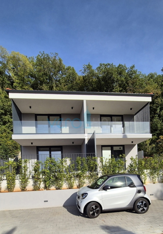 Isola di Krk, Omišalj, Appartamento al primo piano con vista, giardino, 170 m dal mare, in vendita