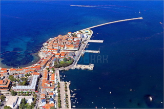 Umago, centro paese, casa in pietra con vista, 50m dal mare