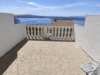 Crikvenica, Dramalj, appartamento con splendida vista mare, terrazza, in vendita