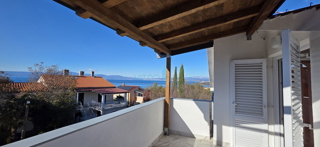 Njivice, isola di Krk, appartamento con una camera da letto con splendida vista mare, vendita