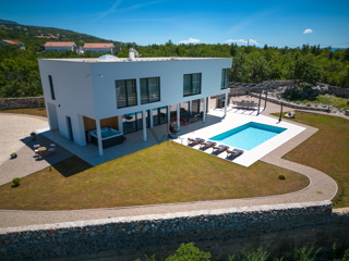 ŠMRIKA - Villa con piscina e vista mare, di nuova costruzione