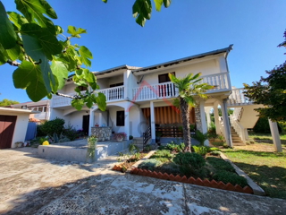 VRSI - MULO - Villa indipendente, a 100 m dal mare