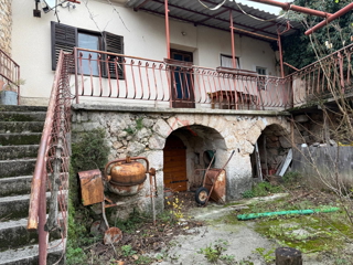 GRIŽANE - Antica casa in pietra