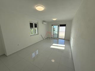 NOVI VINODOLSKI - 2S+DB, appartamento in nuova costruzione