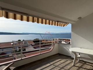 CRIKVENICA - Appartamento vicino al centro, 66 m2