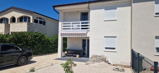 Vir, appartamento su due piani (90 m2), 160 metri dalla spiaggia, NUOVA COSTRUZIONE