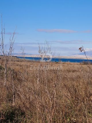 Terreno di 2395 m2, con vista sul mare - Sabunike