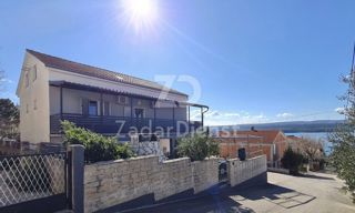 Casa di 274 m2 con vista sul mare a Kruševo