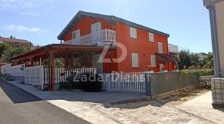 Casa a più piani di 150 m² con vista sul mare - Karin