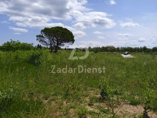 Terreno edificabile di 500 m2 - Vrsi