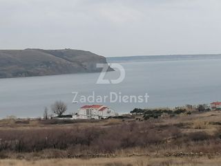 Terreno edificabile con vista sul mare - Rtina