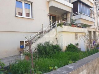 Appartamento di due camere di 97 m² al piano terra - Zara