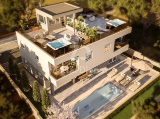 Terreno con permesso di costruzione a Maslenica (Zara)