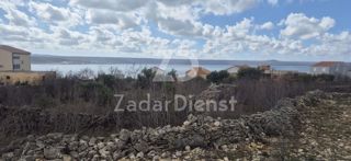 Terreno di 602 m2 con vista sul mare a Maslenica