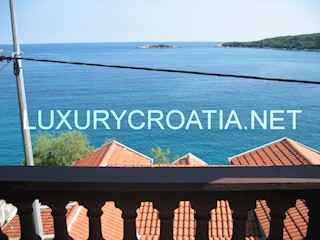 CASA DI VISTA MARE DI 2 ° RAGGIO IN VENDITA, ZONA DI CAVTAT