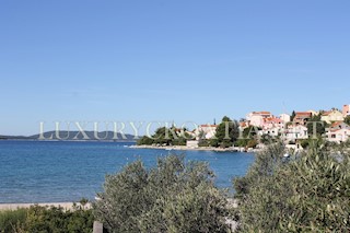 Casa al mare in vendita, zona Sibenik