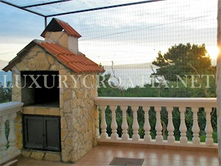 CASA IN VENDITA VICINO SPIAGGIA, SOLETTA ISOLA DI CROAZIA