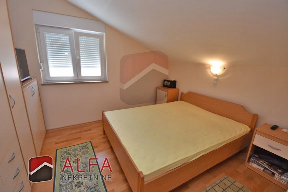 Croazia, Vodice, grazioso appartamento arredato e confortevole in vendita, due camere da letto