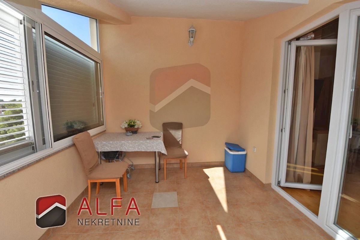 Croazia, Vodice, grazioso appartamento arredato e confortevole in vendita, due camere da letto