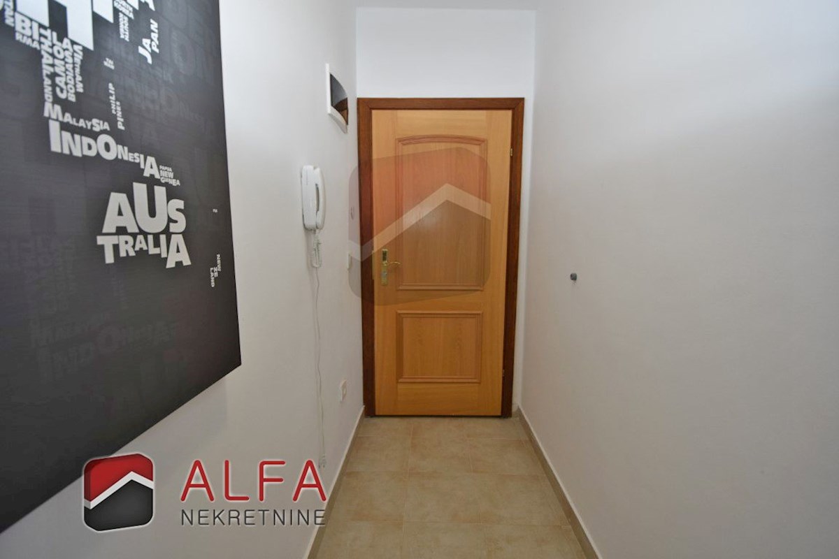 Croazia, Vodice, appartamento arredato e confortevole in vendita, primo piano